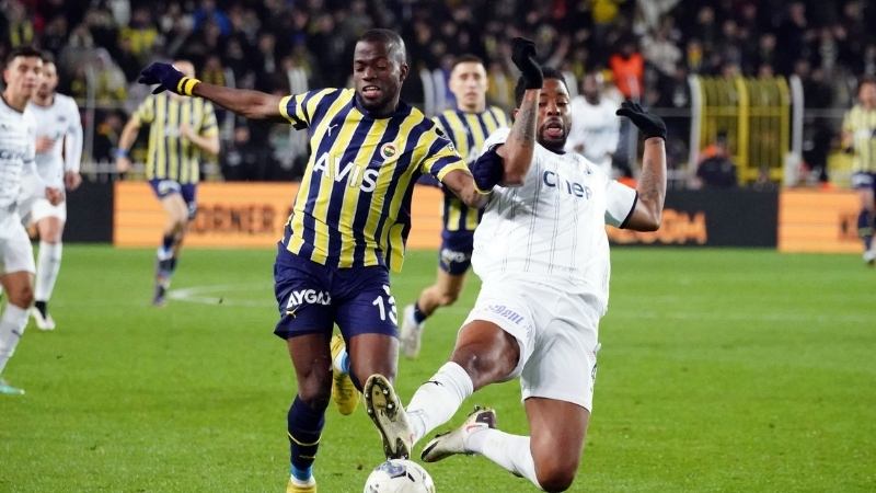 Fenerbahce sẽ dễ dàng đánh bại Kasimpasa